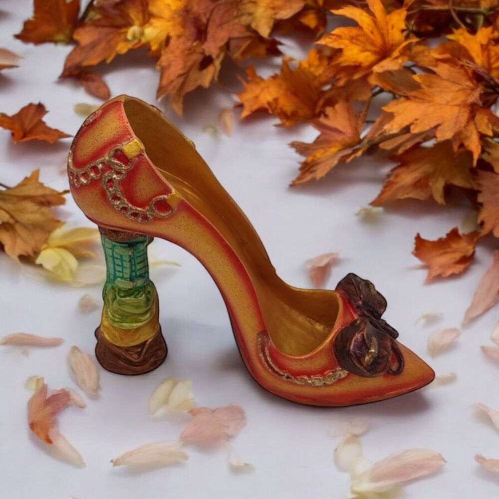 Vintage Decorative Sculpted High Heel Shoe Figurine with Purse Art Vanity Decor